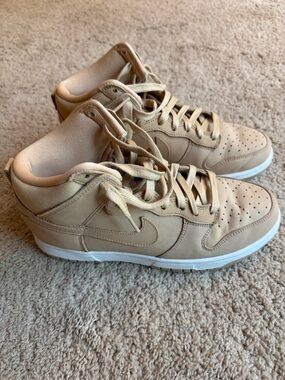 Nike Dunk High Premium High-Top Sneakers